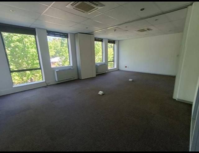 BUSINESS PROPERTY TO RENT IN WELTEVREDEN PARK